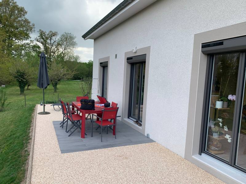 Spécialiste de la pergola bioclimatique en aluminium sur mesure à Montbrison .