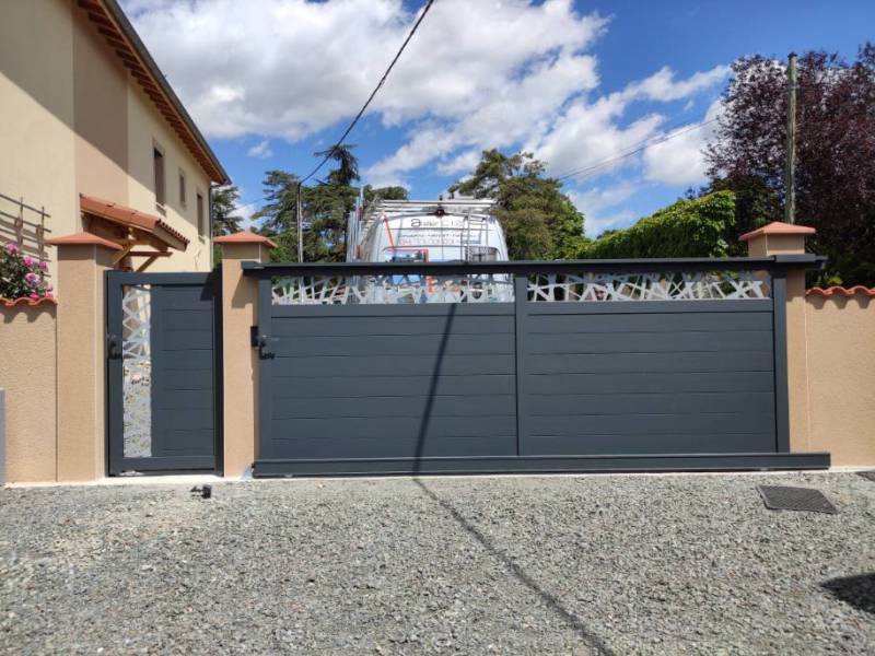 PORTAIL SUR MESURE By ATELIER CIA